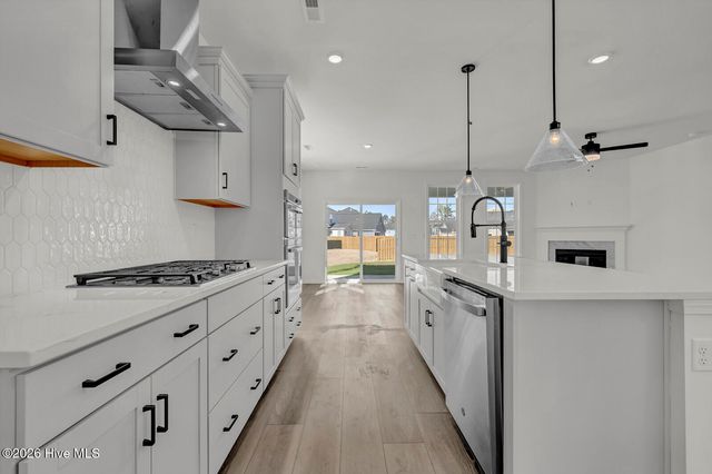 6731 Fellowship Drive, Leland, NC 28451