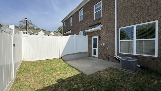 4202 Grapevine Loop, Smyrna, TN 37167