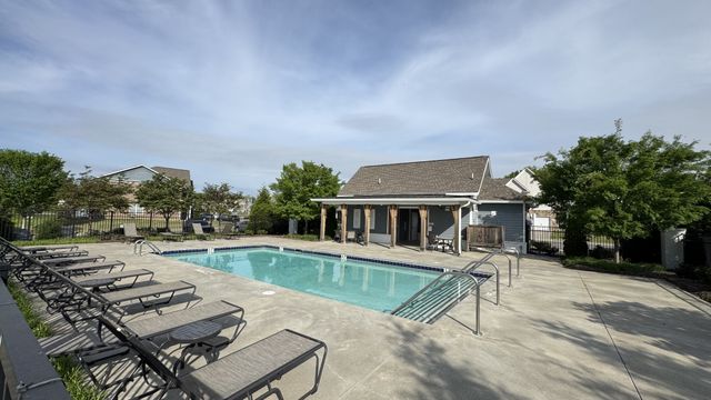 4202 Grapevine Loop, Smyrna, TN 37167