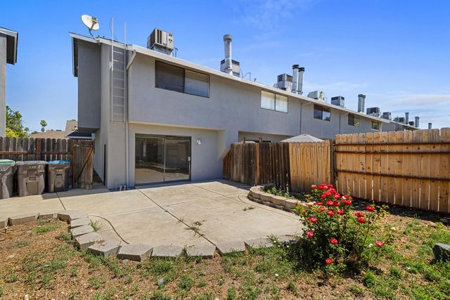 2244 Piccardo Cir, Stockton, CA 95207