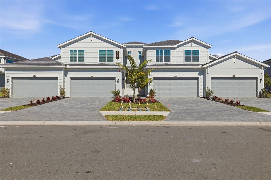 19215 CHERRYSTONE WAY 104, Lakewood Ranch, FL 34211