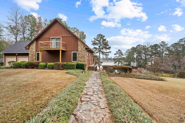 104 Mossland Drive, Perry, GA 31069