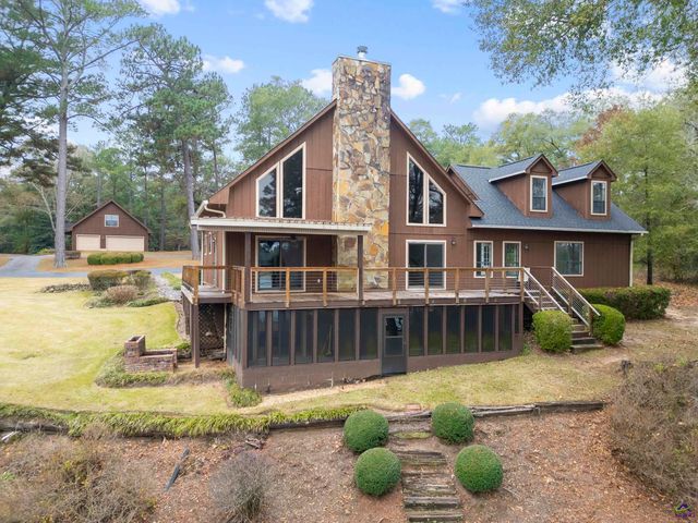 104 Mossland Drive, Perry, GA 31069