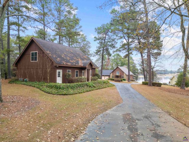 104 Mossland Drive, Perry, GA 31069