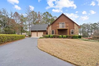 104 Mossland Drive, Perry, GA 31069