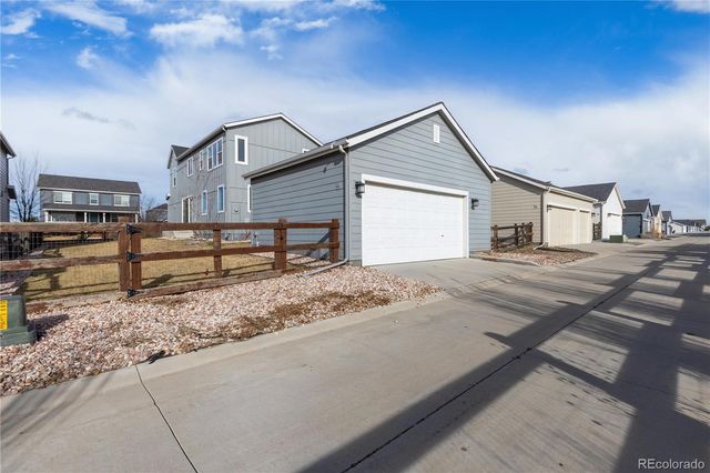 12746 River Rock Way, Longmont, CO 80504