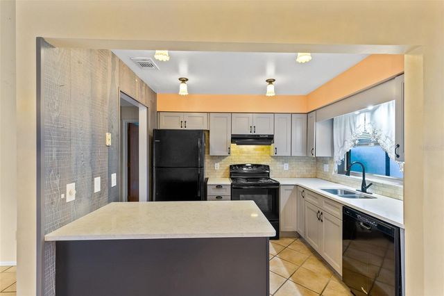 7213 SILVER PLACE, Winter Park, FL 32792