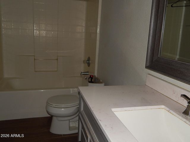 8315 W CATALINA Drive, Phoenix, AZ 85037