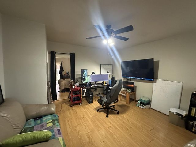 218 N Fourth Avenue, Evansville, IN 47710