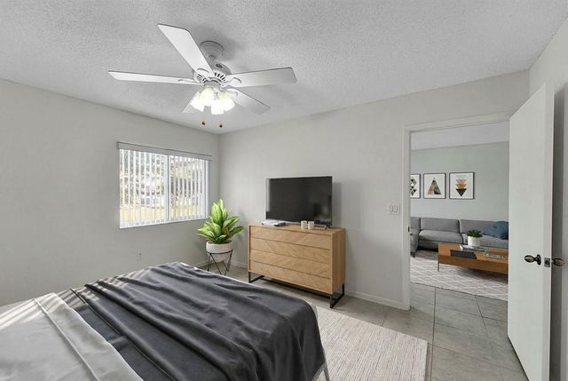 9537 Weldon Circle 202, Fort Lauderdale, FL 33321