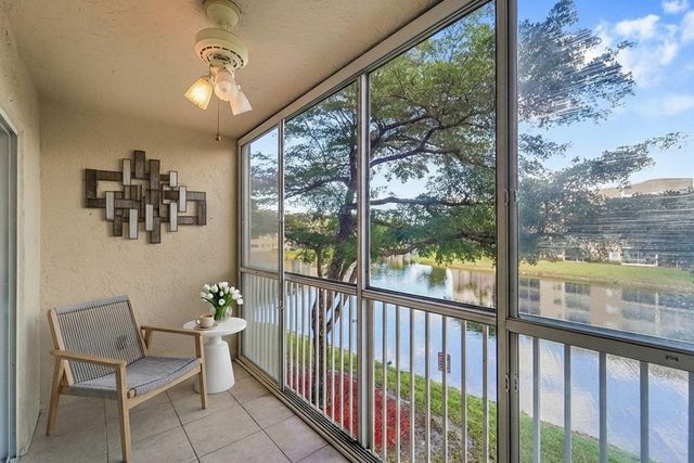 9537 Weldon Circle 202, Fort Lauderdale, FL 33321