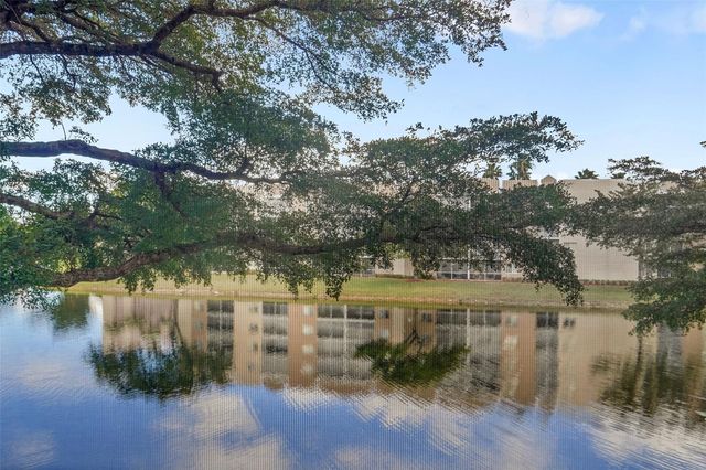 9537 Weldon Circle 202, Fort Lauderdale, FL 33321