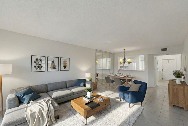 9537 Weldon Circle 202, Fort Lauderdale, FL 33321