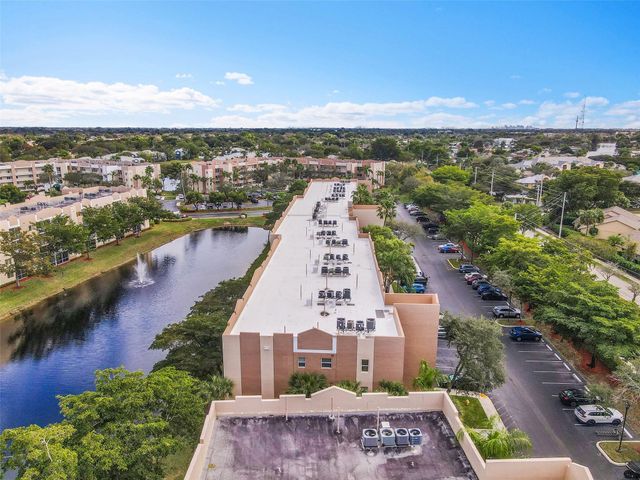 9537 Weldon Circle 202, Fort Lauderdale, FL 33321