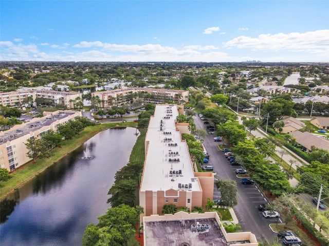 9537 Weldon Circle 202, Fort Lauderdale, FL 33321