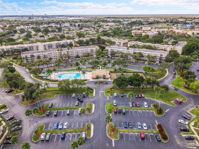 9537 Weldon Circle 202, Fort Lauderdale, FL 33321