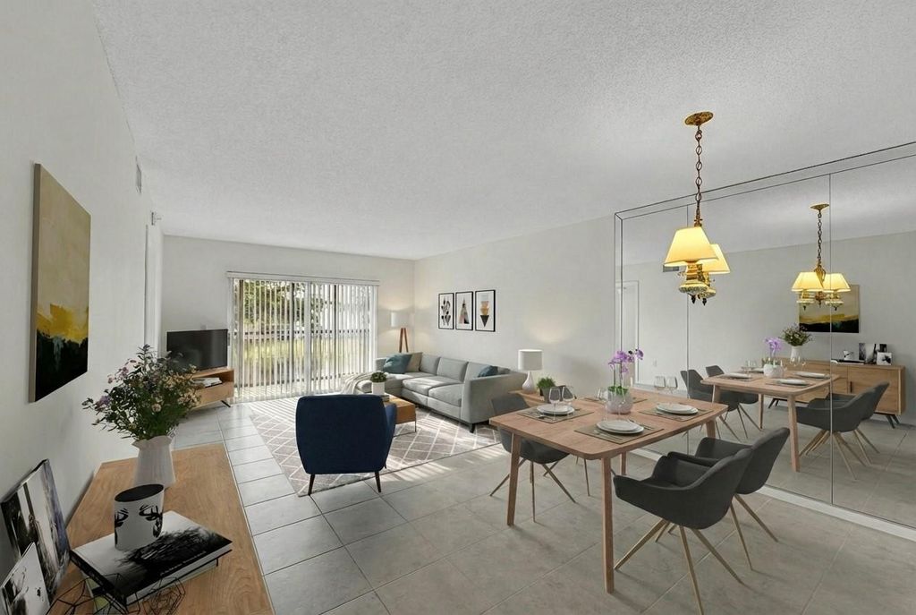 9537 Weldon Circle 202, Fort Lauderdale, FL 33321