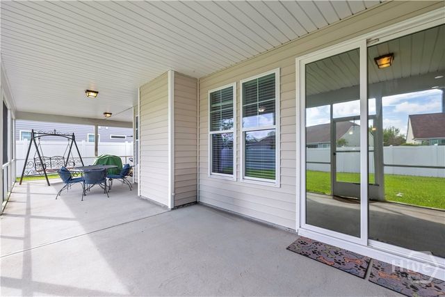 8 Southpark Boulevard, Savannah, GA 31407