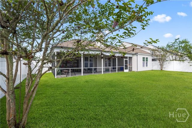 8 Southpark Boulevard, Savannah, GA 31407