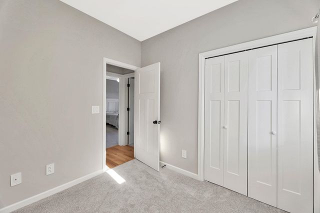 932 N Cloverleaf St, Goddard, KS 67052