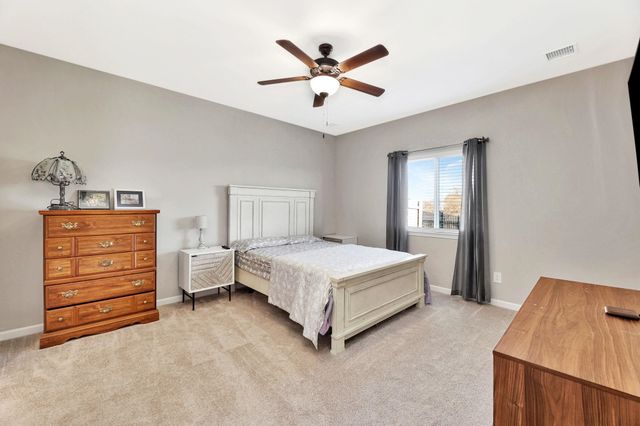 932 N Cloverleaf St, Goddard, KS 67052