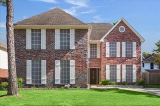 1107 Chesterwood Drive, Pearland, TX 77581