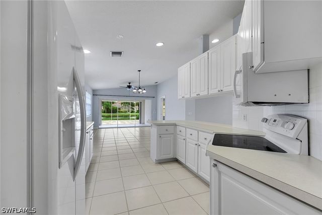 4922 Kingston WAY, Naples, FL 34119
