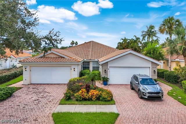4922 Kingston WAY, Naples, FL 34119