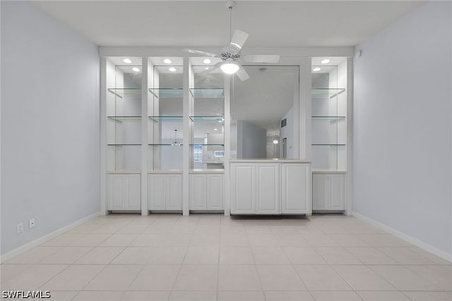 4922 Kingston WAY, Naples, FL 34119