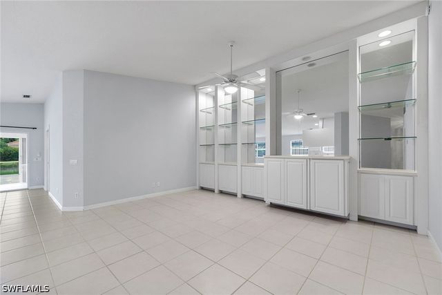 4922 Kingston WAY, Naples, FL 34119