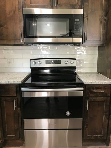 613 E Mustang Street, Crowley, TX 76036
