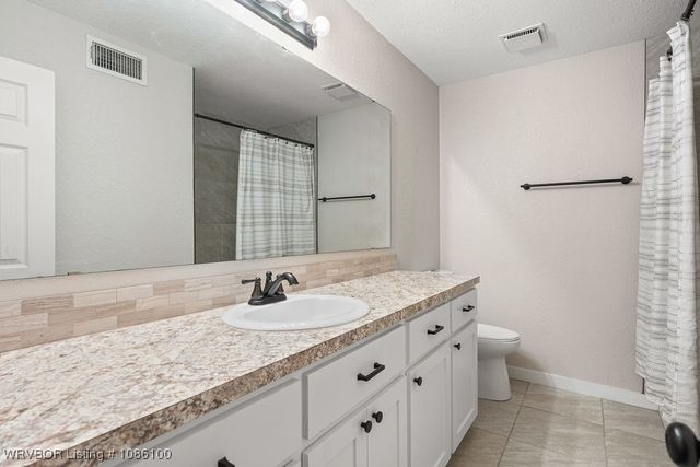 1503 14th Circle, Barling, AR 72923