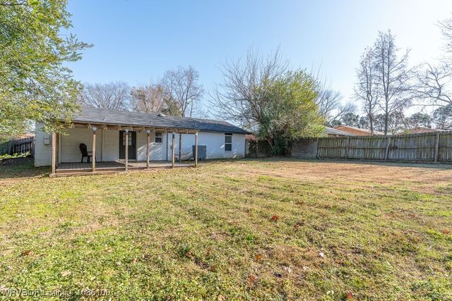 1503 14th Circle, Barling, AR 72923