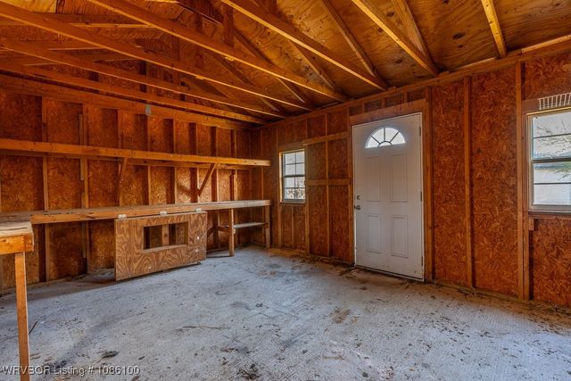 1503 14th Circle, Barling, AR 72923