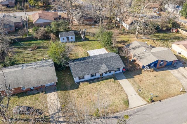 1503 14th Circle, Barling, AR 72923