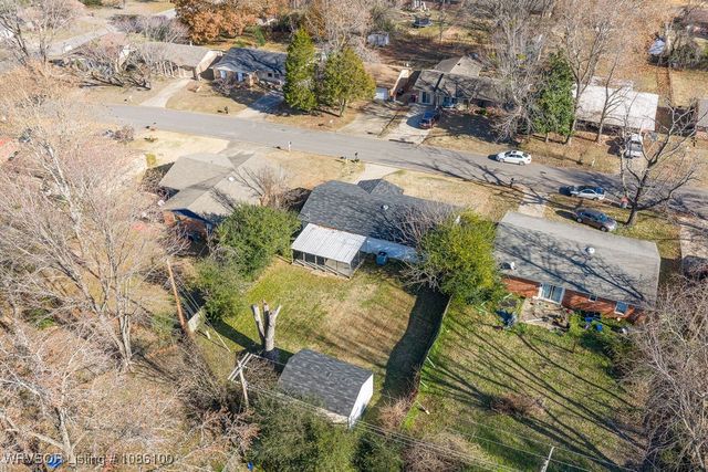 1503 14th Circle, Barling, AR 72923
