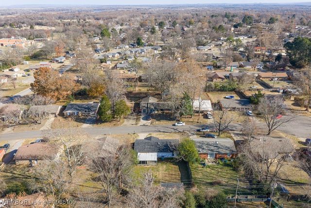 1503 14th Circle, Barling, AR 72923