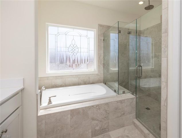 105 Corcoran LN, Suffolk, VA 23434