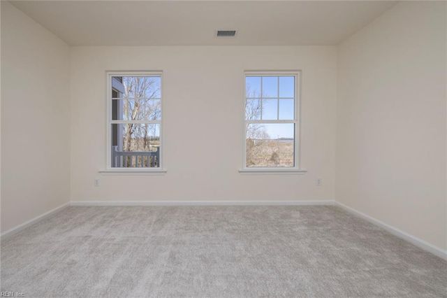 105 Corcoran LN, Suffolk, VA 23434