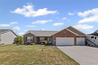 1440 Martin Drive, Troy, IL 62294