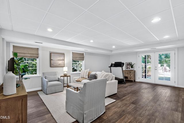 3517 Chaucer Place, Raleigh, NC 27609