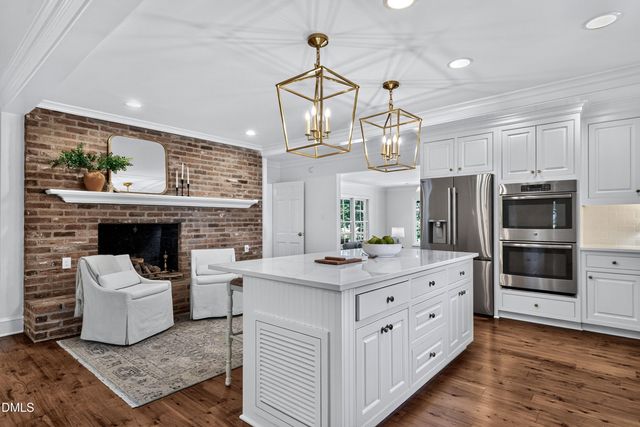 3517 Chaucer Place, Raleigh, NC 27609