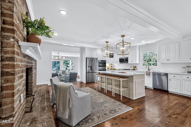 3517 Chaucer Place, Raleigh, NC 27609