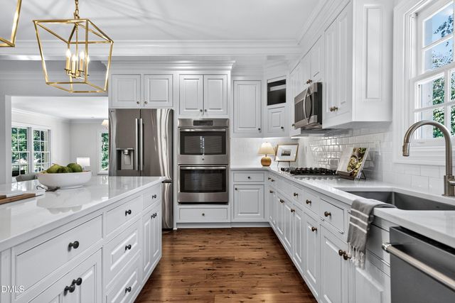 3517 Chaucer Place, Raleigh, NC 27609