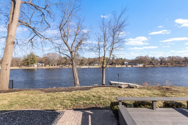 8239 BEACH Drive, Rockford, IL 61103