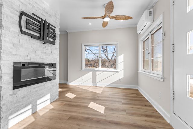 8239 BEACH Drive, Rockford, IL 61103