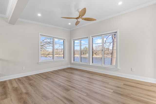 8239 BEACH Drive, Rockford, IL 61103