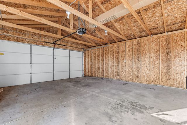 8239 BEACH Drive, Rockford, IL 61103