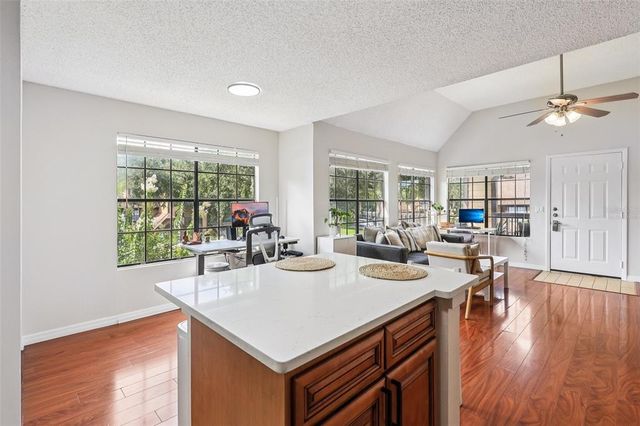 364 NORTHPOINTE COURT 208, Altamonte Springs, FL 32701
