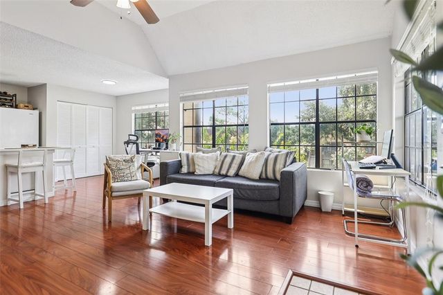 364 NORTHPOINTE COURT 208, Altamonte Springs, FL 32701